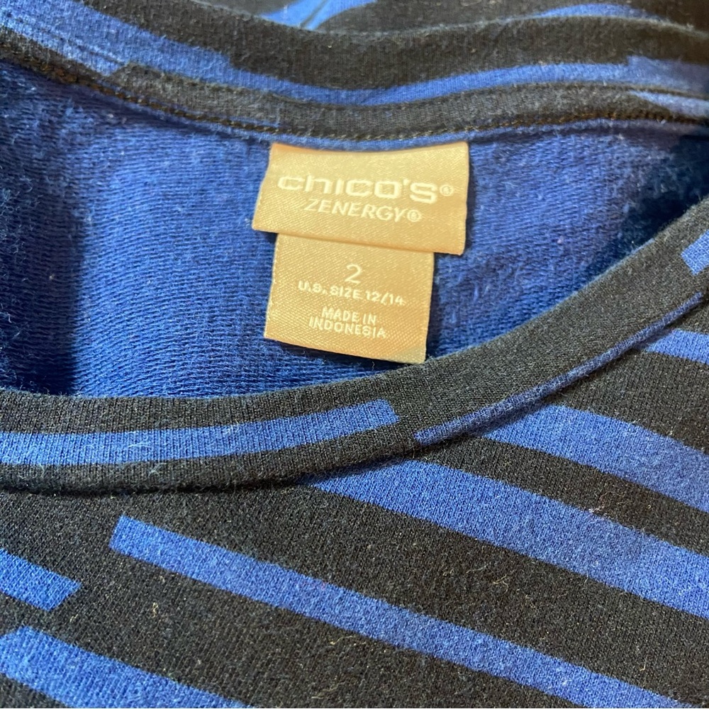 Chico's Zenergy Geometric Black Blue Striped Long Sleeve Top Tunic Shirt Blouse - Picture 6 of 8